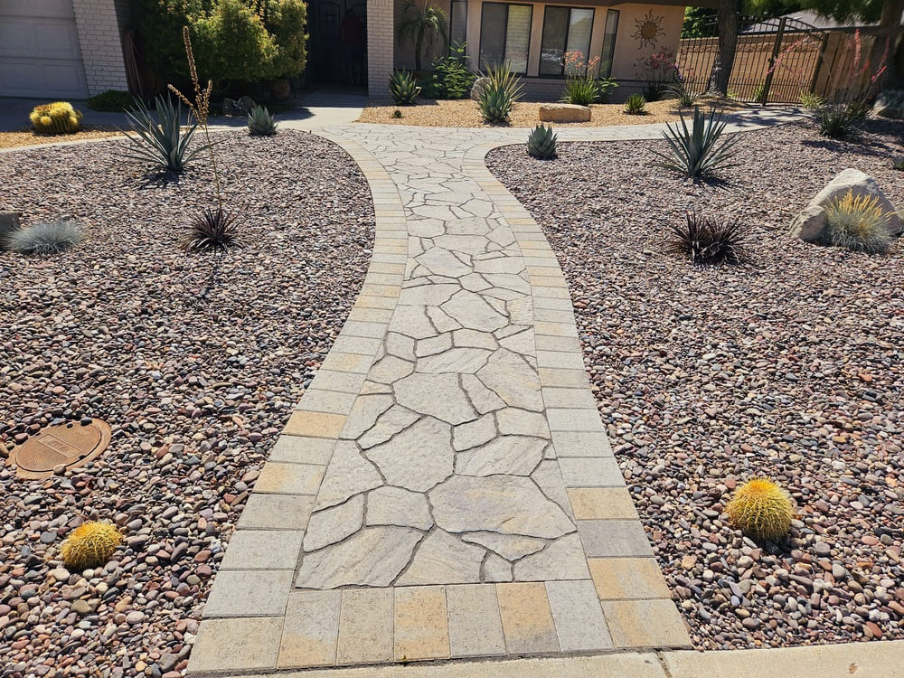 Gravel Front Garden & Curved Entry Walk in Miramar, San Diego
