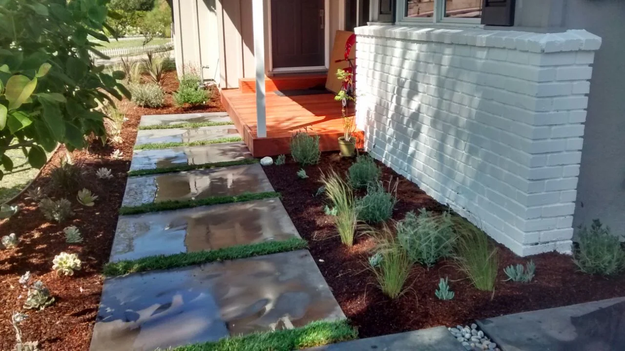 Slab Walkway & Mulched Entry Garden in Alpine, San Diego