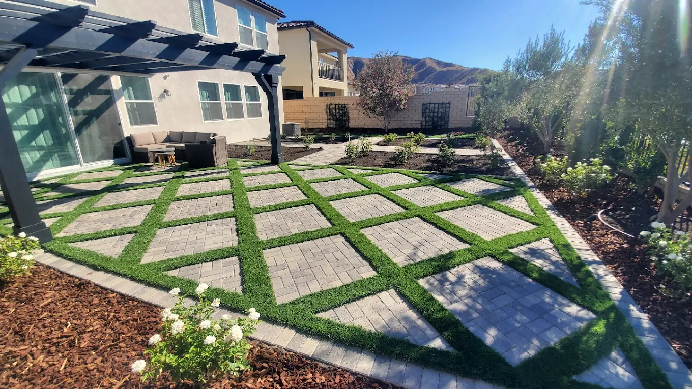 Outdoor Living Spaces & Patios in San Diego — project photo 3